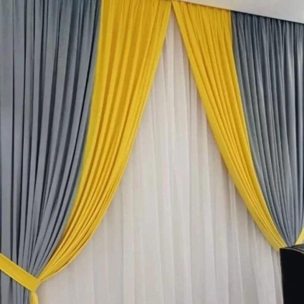 Curtain